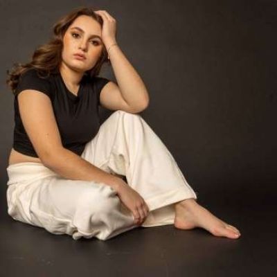 В ръцете на силата: Как Grace Rutherford преосмисля красотата